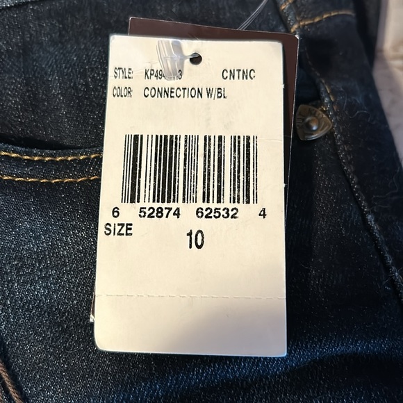 Kut from the Kloth Catherine fit jeans - Picture 4 of 5